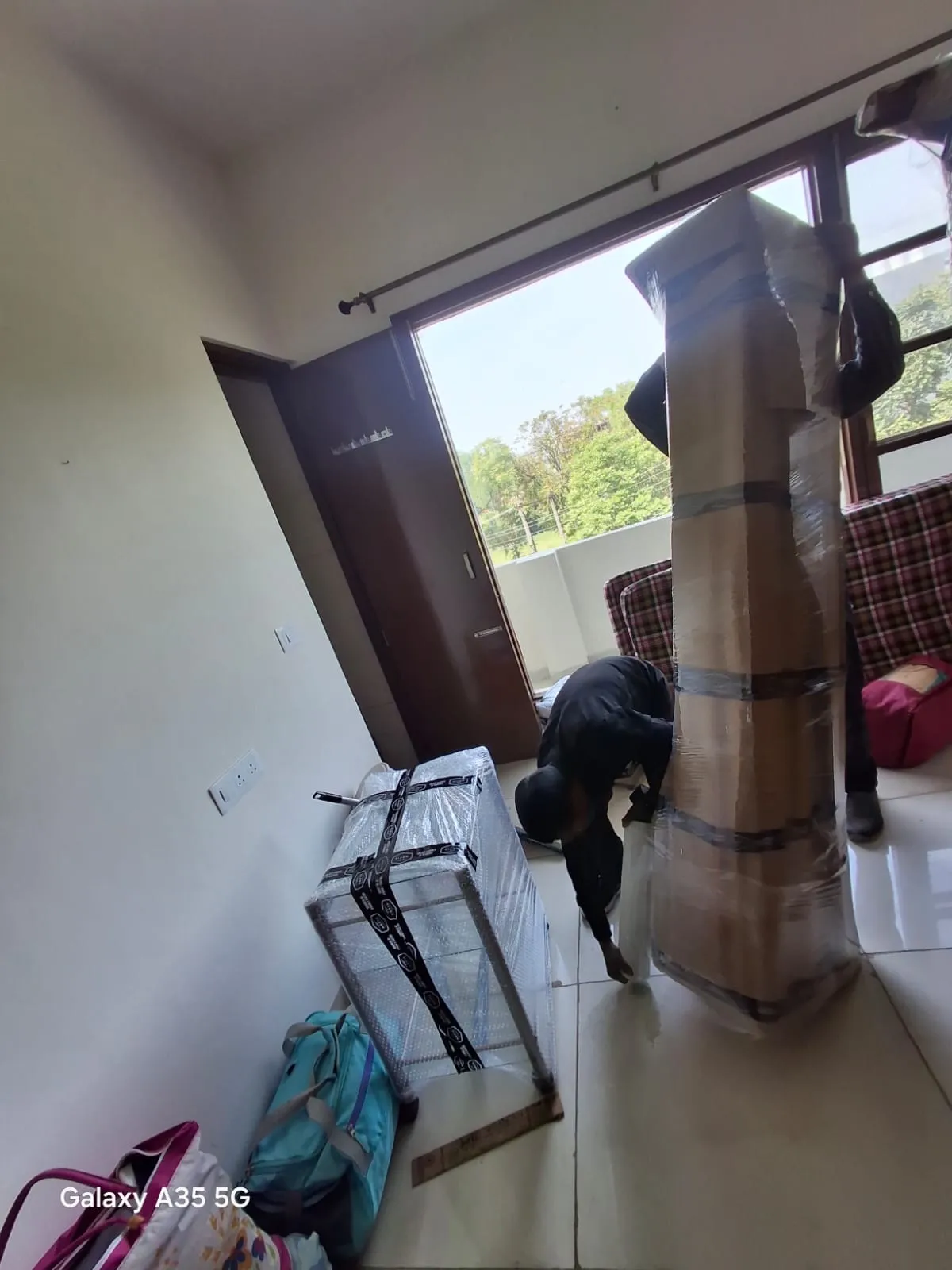 Prime Transit Movers - Safe packing of household goods