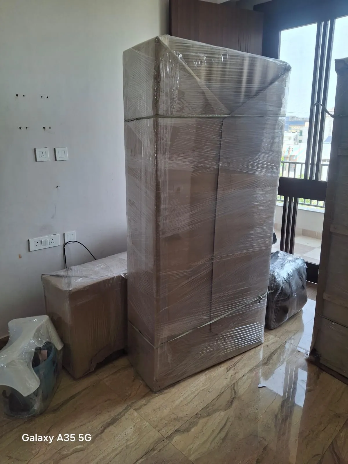 Complete packing and moving logistics solution